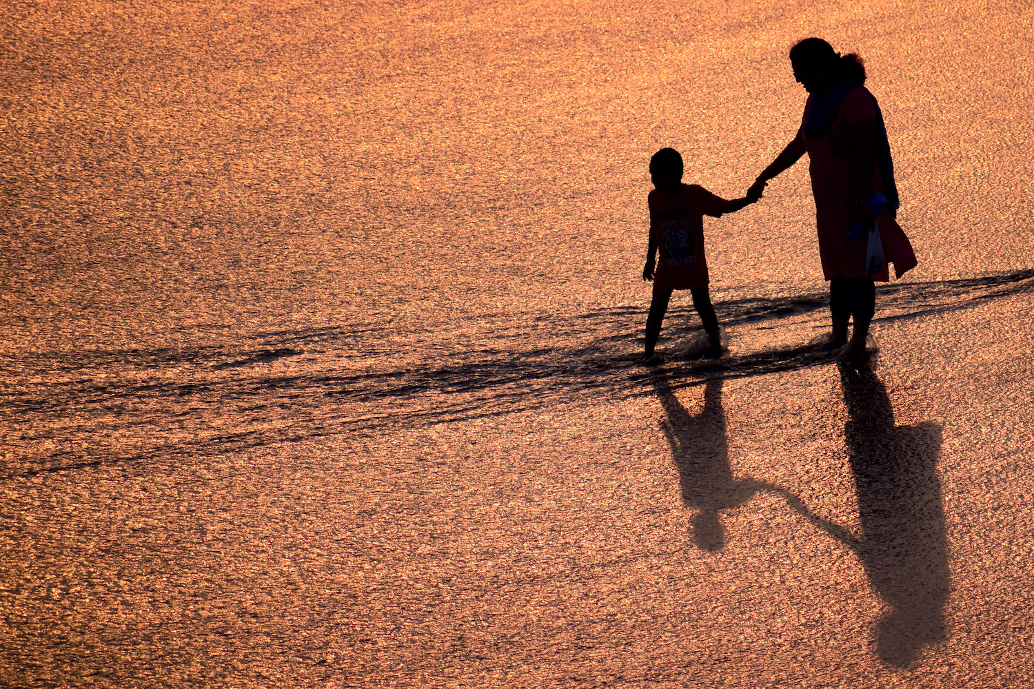 Critical Conversations 10 – “Tenderness”, Or Putting Neoliberalism on the Analyst’s Couch (Isabella Guanzini and Kieryn Wurts)